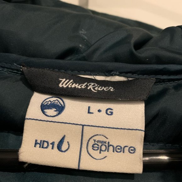 Mid-length puffy jacket - Picture 3 of 3